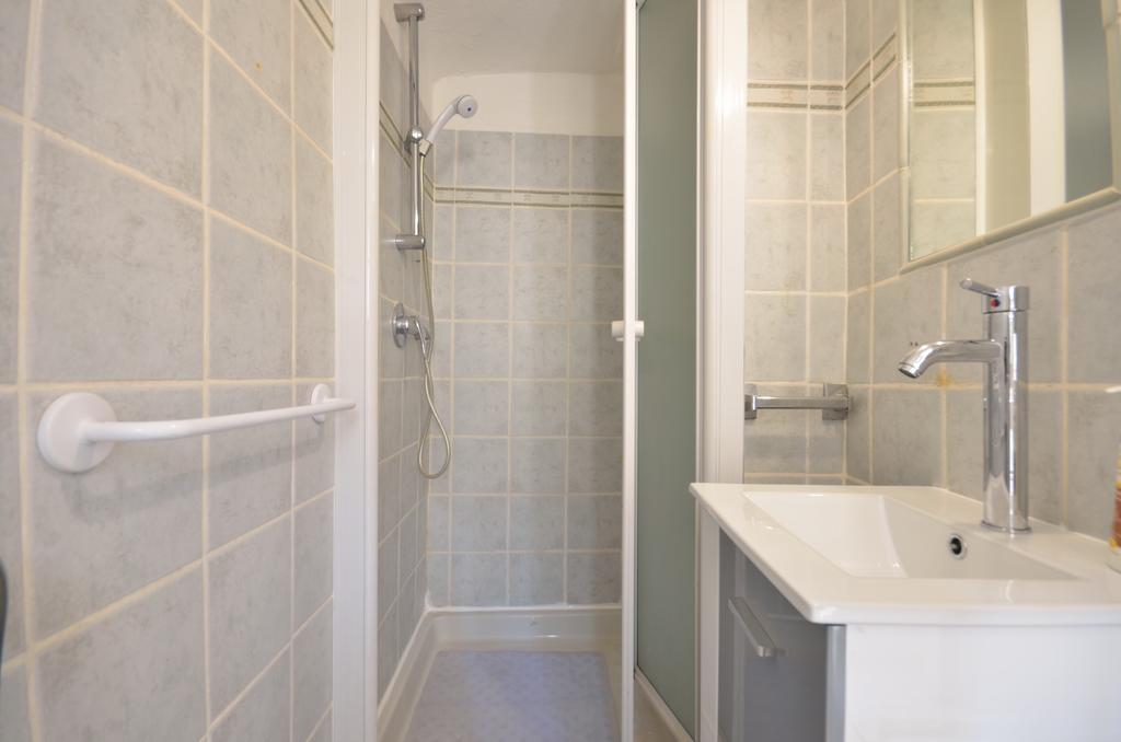 Studio Suquet Saint Antoine Cannes Oda fotoğraf
